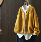 Caroline - Cardigan with Classic Button-Up Design