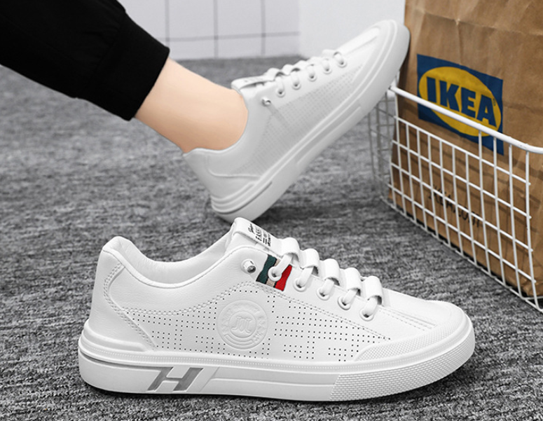 Men’s Casual Everyday Sneakers